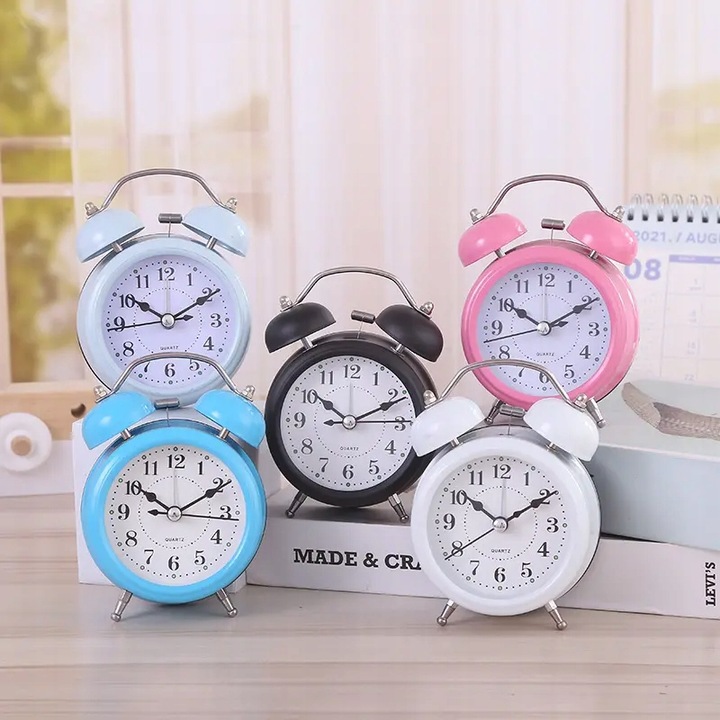 Zegar Retro BUDZIK klasyczny baterie GŁOŚNY alarm ZEGAREK Z KOWADEŁKIEM