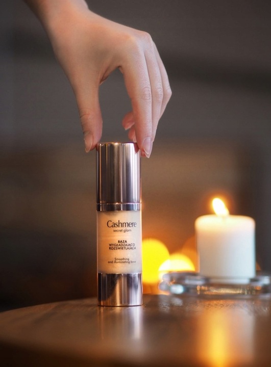 CASHMERE BAZA WYGŁADZAJĄCO ROZŚWIETLAJĄCA 3D 30 ML