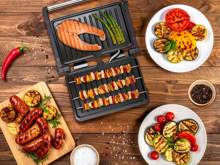 Grill elektryczny opiekacz do kanapek pannini rozkładany GK110 Eldom