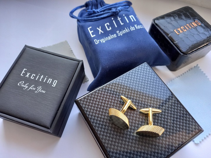 Okolicznościowe spinki do mankietów EXC Mikołaj Gwiazdor w Białej Szkatułce