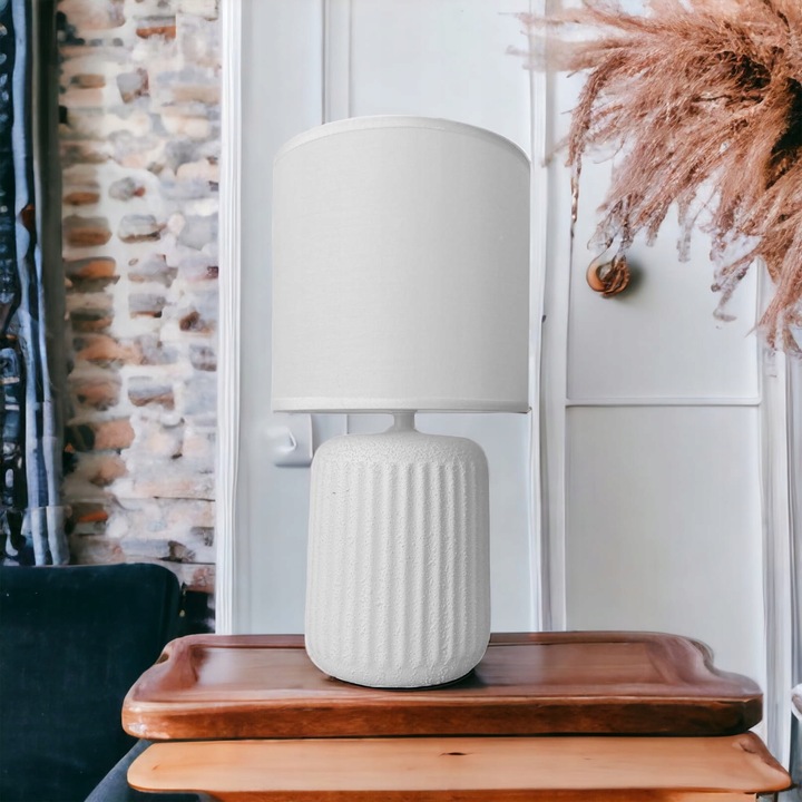 Lampka nocna z abażurem biała ceramiczna ryflowana DION D1