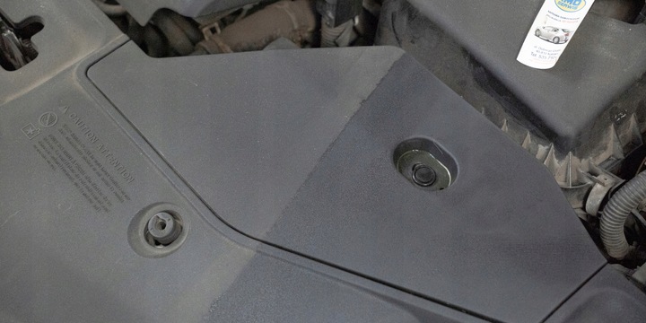 ADBL APC MOCNY UNIWERSALNY ŚRODEK CZYSZCZĄCY ZESTAW AKCESORIA MIKROFIBRA 1L