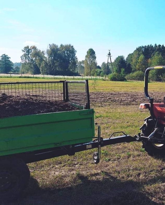 Nawóz ekologiczny koński obornik BEZ SŁOMY świeży do sadu ogrodu 50L