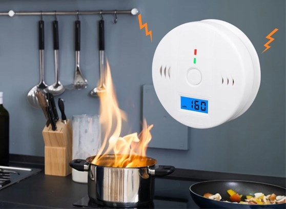 CZUJNIK CZADU TLENKU WĘGLA CO DETEKTOR WYKRYWACZ Z ALARMEM LCD CZUŁY