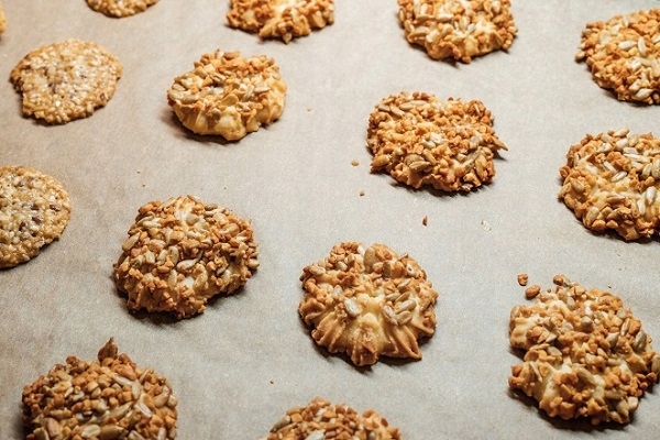 PAPIER do PIECZENIA Paclan brązowy Wkład do AIR FRYER 50 m x 38 cm