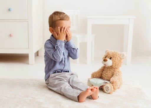 Dumel INTERAKTYWNY Miś A-kuku PLUSZAK RUSZA buzią