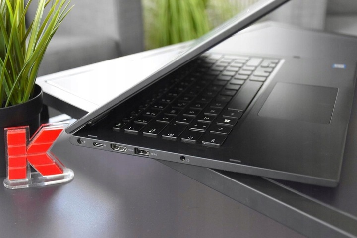 Dotykowy Dell Latitude 3390 2in1 | i5-8250U 8GB 256GB SSD | Windows 11