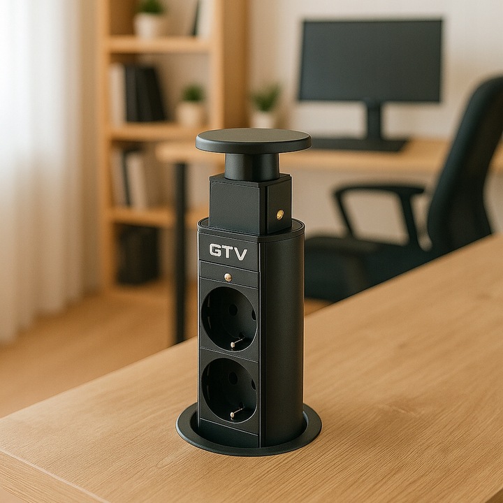 GNIAZDO POTRÓJNE CHOWANE W BLAT NABLATOWE GNIAZDKO