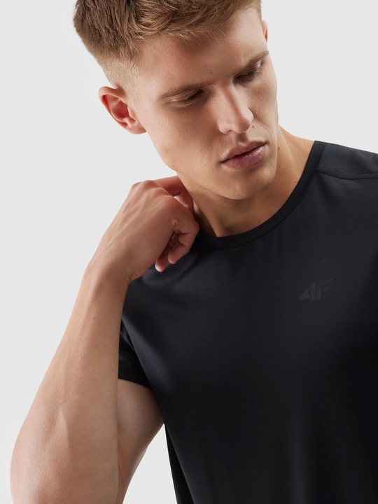 KOSZULKA 4F MĘSKA TRENINGOWA REGULAR SZYBKOSCHNĄCA - CZARNA r. S