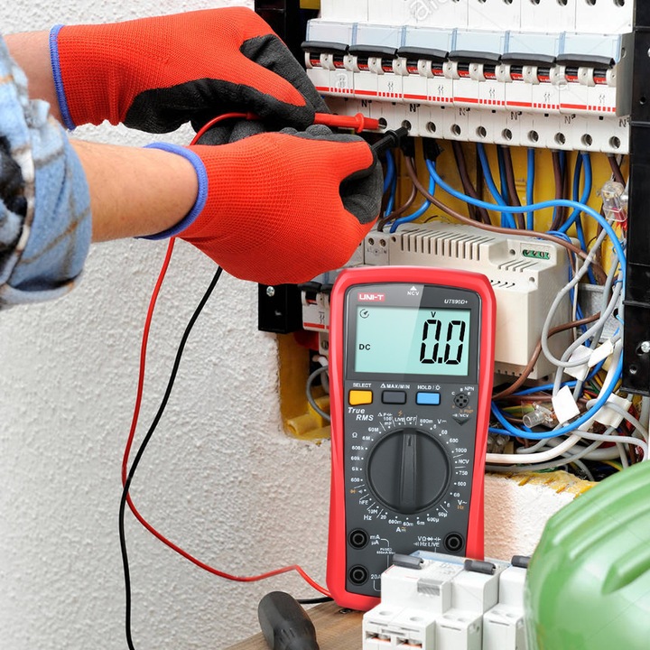 Miernik uniwersalny Uni-T UT890D+