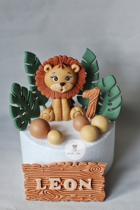 ZESTAW SAFARI LEW Figurki z masy cukrowej, dekoracja na tort ROCZEK/CHRZEST