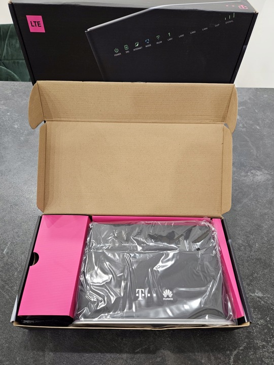 Router HUAWEI HA35-22 karta SIM 4G LTE ADSL VDSL WIFI 2,4/5 AC1200 4xGE USB