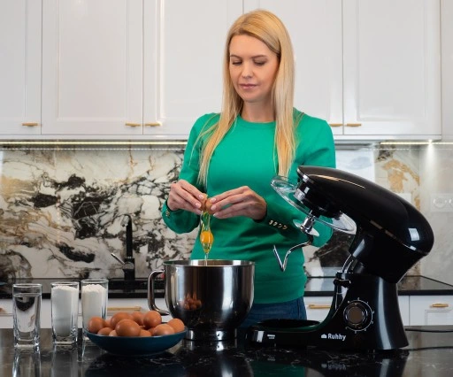 Robot Kuchenny Planetarny Mikser 2200W Misa 6,2l