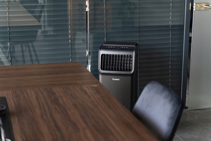 KLIMATOR KLIMATYZER PRZENOŚNY ZBIORNIK 18L 1200 m³/h CZARNY 4w1 PILOT