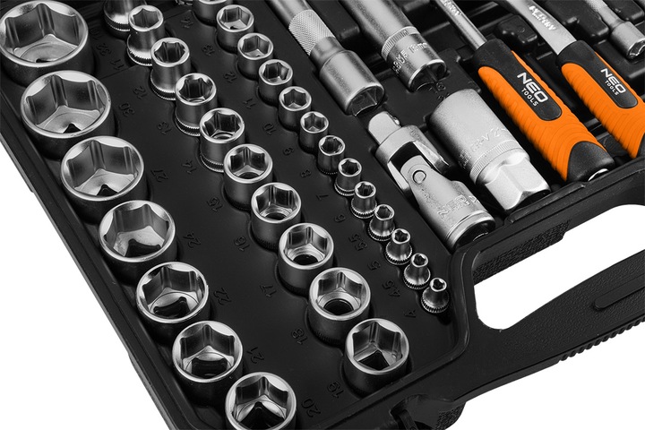 NEO Zestaw Kluczy Nasadowych 110 Elementów 1/2", 1/4" Walizka