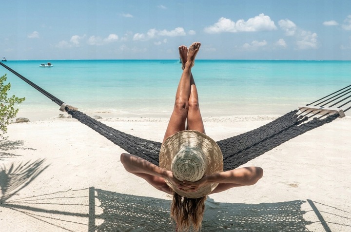 NIVEA SUN SUCHA MGIEŁKA DO OPALANIA SPF30 Z FILTREM PROTECT & DRY TOUCH