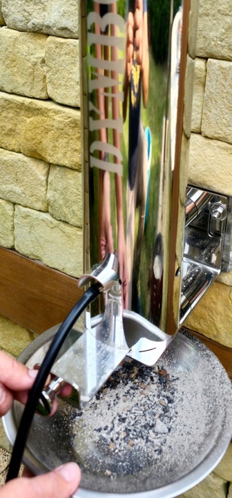 WĘDZARNIA, DYMBOX, GENERATOR DYMU Z POPIELNIKIEM, DYMOGENERATOR,