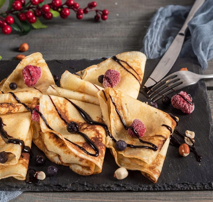 NALEŚNIKARKA ELEKTRYCZNA PATELNIA DO NALEŚNIKÓW BEZ UŻYCIA TŁUSZCZU