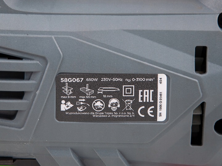 Wyrzynarka 650W ilość suwów 0-3100 GRAPHITE 58G067