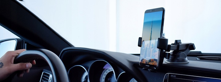 ZESTAW UCHWYT DO SZYBY DESKI SAMOZACISKOWY ŁADOWARKA SAMOCHODOWA 4xUSB 7A