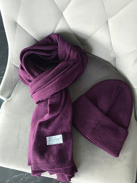 Szal + czapka 50 % kaszmir 50 % wełna : komplet