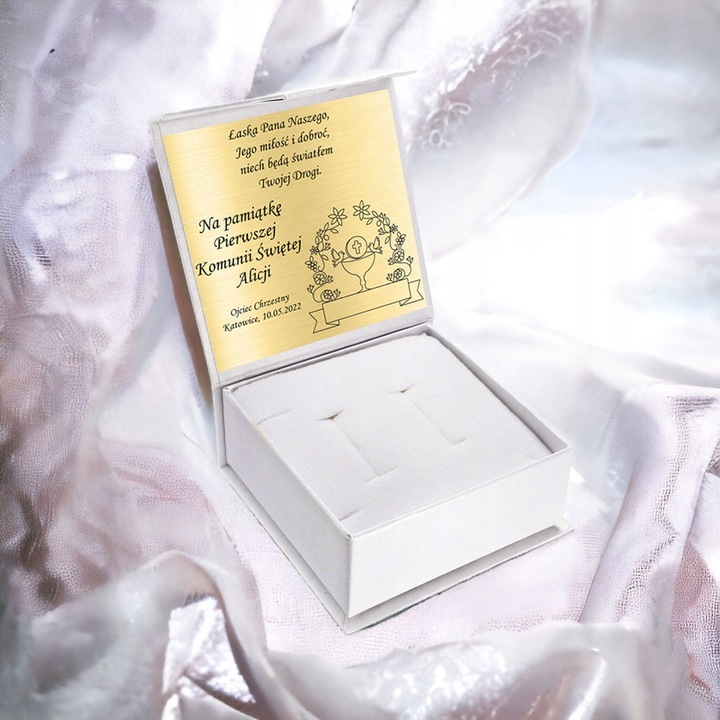 PUDEŁKO PAMIĄTKA PIERWSZEJ KOMUNII KOMUNIĘ GRAWER