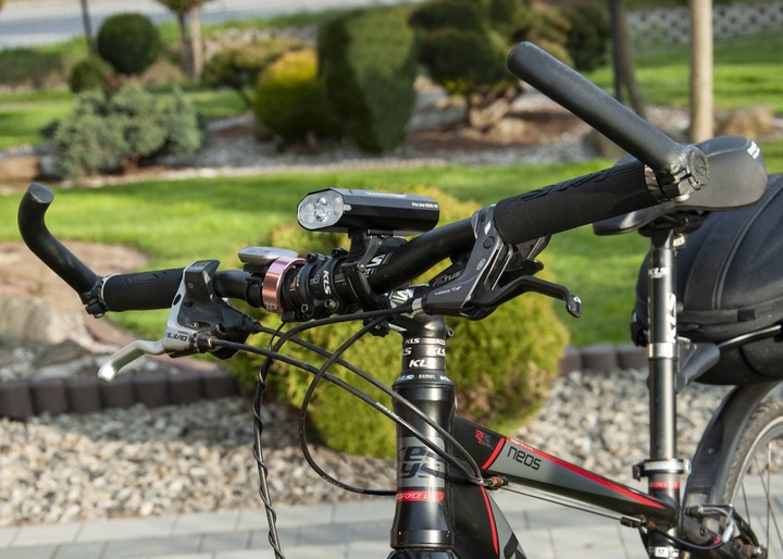 LAMPKA ROWEROWA MOCNE ŚWIATŁO LED przód tył latarka AKUMULATOR USB-C ROWER