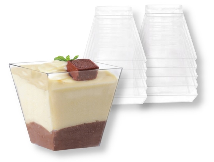 POJEMNIKI PUCHARKI KWADRATOWE DO DESERÓW PRZEKĄSEK SŁODKI STÓŁ 120ml