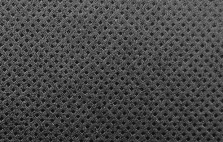 AGROWŁÓKNINA UV P-100G/M2 1,6x15m CZARNA GRUBA!!!