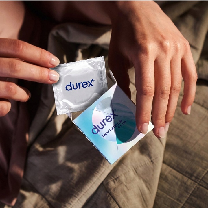 Prezerwatywy DUREX INVISIBLE CLOSE FIT cienkie ściśle dopasowane 10