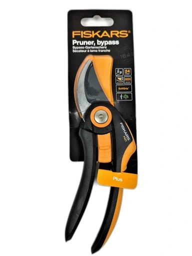 Sekator nożycowy do gałęzi FISKARS P521 Plus do 24 mm lekki, mały i trwały