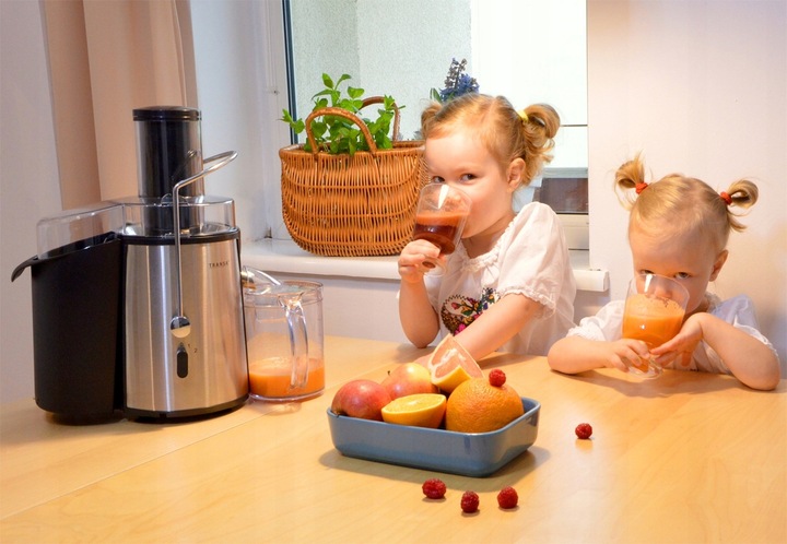 SOKOWIRÓWKA WYSOKOOBROTOWA do owoców i warzyw FreshJuice TRANSA 1400W