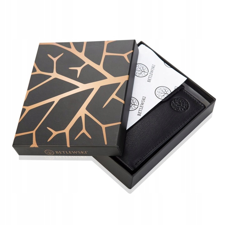 BETLEWSKI Portfel męski skórzany z przegródkami miejsce na zdjęcie