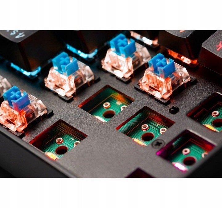 Klawiatura mechaniczna Defender Mirax GK-352 RGB Outemu BLUE