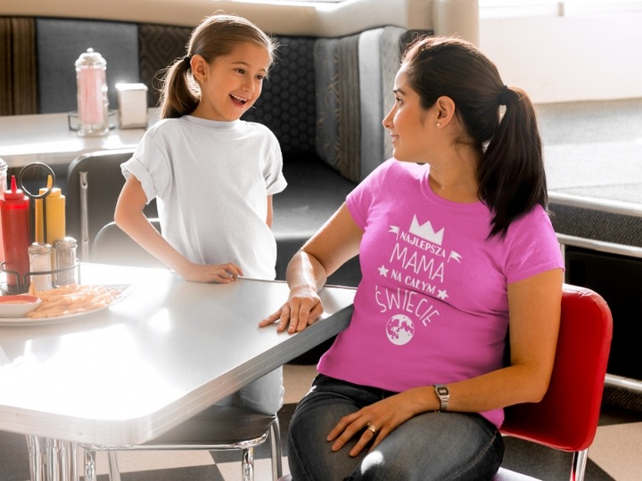 KOSZULKA DLA MAMY Z KUBKIEM NAJLEPSZA MAMA NA ŚWIECIE ZESTAW UPOMINKOWY 1+1