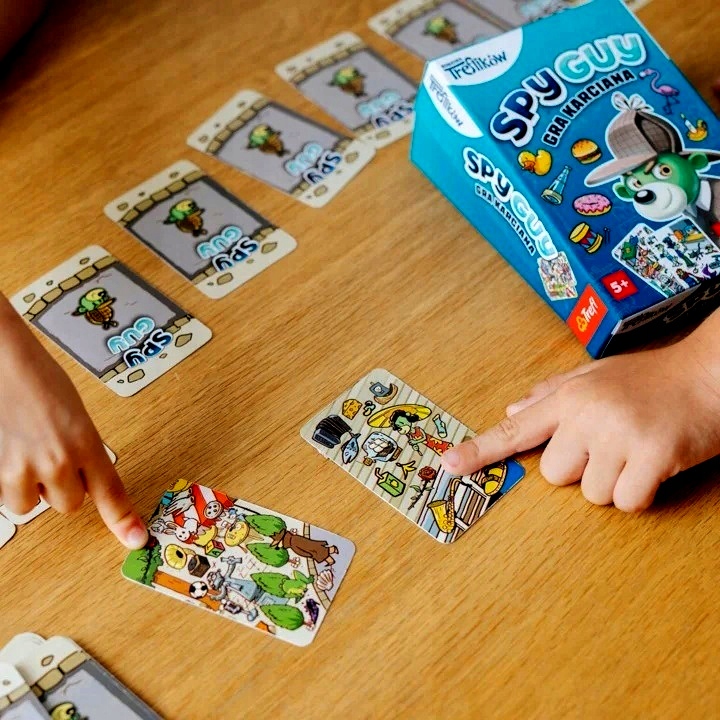 Spy Guy. Gra karciana