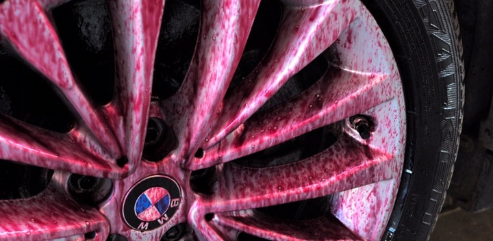 ADBL Vampire Liquid 1L do mycia czyszczenia felg krwawiąca felga i lakier