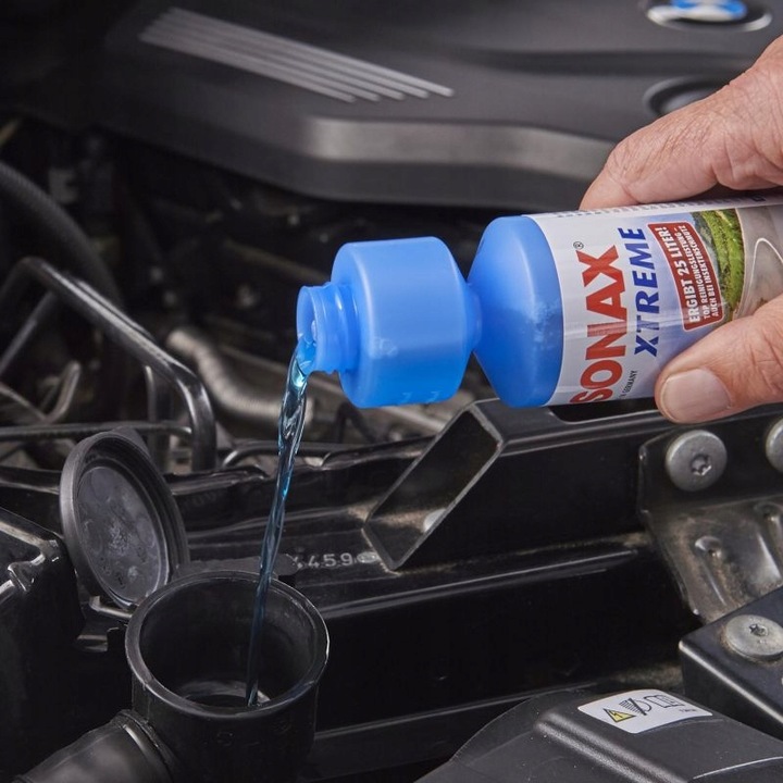 SONAX XTREME KONCENTRAT LETNI PŁYN DO SPRYSKIWACZY 1:100 250 ML