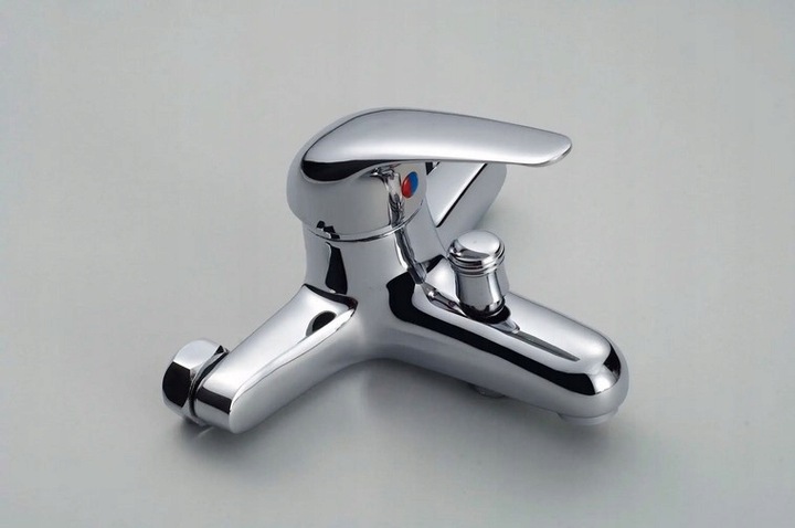 BATERIA WANNOWA PRYSZNICOWA ŚCIENNA KRAN WANNOWO-NATRYSKOWY + WĄŻ ZESTAW