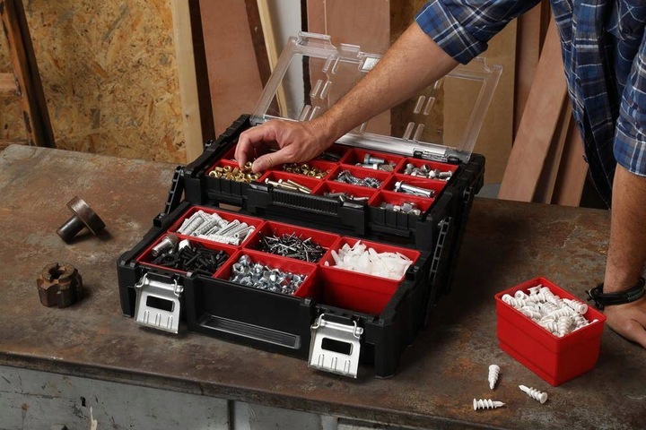 Skrzynka KETER Organizer na Kołki Wkręty Śruby Nakrętki Przynęty