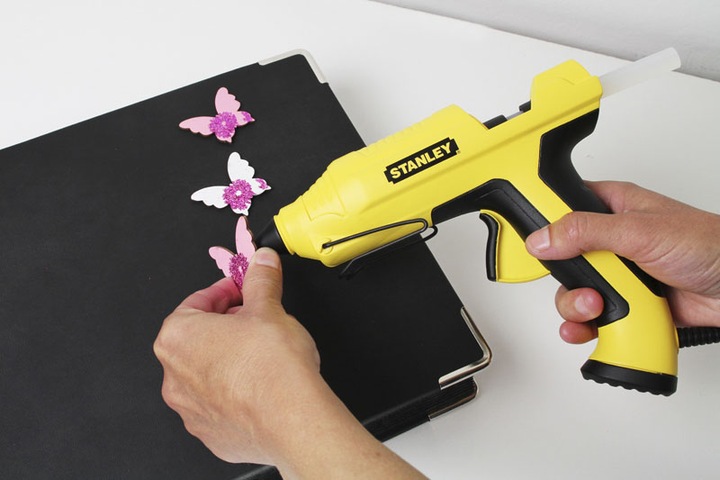 Pistolet do kleju na gorąco STANLEY 70417 GR50