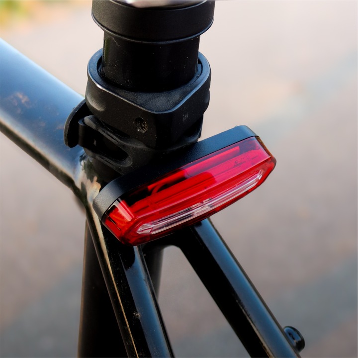 Lampka rowerowa światło TYŁ pod siedzenie iLIGHT PRO REAR 15H - USB-C