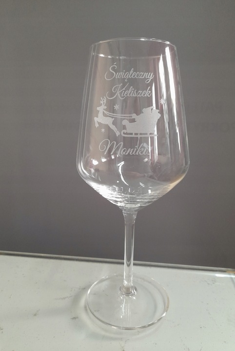 Kieliszek do WINA z GRAWERM PREZENT urodziny 18 20 30 40