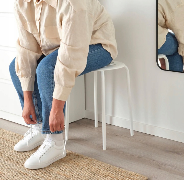 IKEA STOŁEK TABORET KRZESŁO KUCHENNE BIAŁY