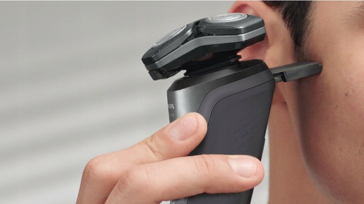 BEZPRZEWODOWA ELEKTRYCZNA MASZYNKA DO GOLENIA GOLARKA PHILIPS DO ZAROSTU