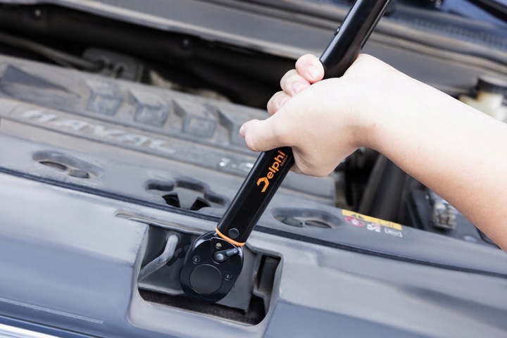 KLUCZ DYNAMOMETRYCZNY 1/2 28-210Nm CrMO & CrV do KÓŁ CERTYFIKAT