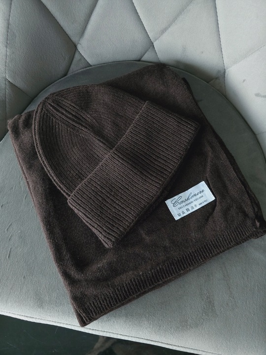 Szal + czapka 50 % kaszmir 50 % wełna : komplet