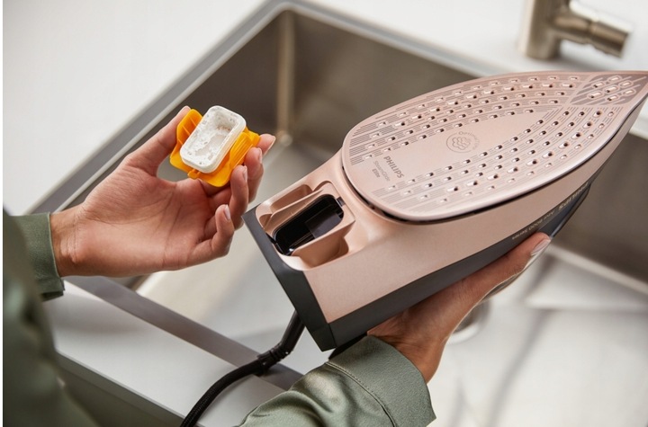 Żelazko PHILIPS Azur 8000 Series DST8041/80