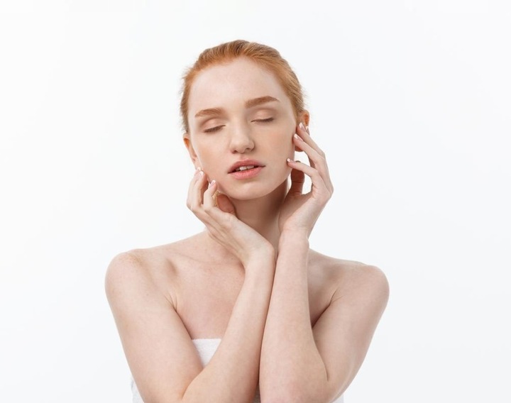 APIS Re-Vit C Odbudowujący krem na noc z retinolem i witaminą C 50ml