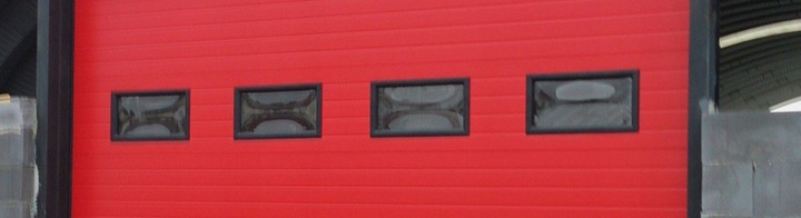 Okno do bramy garażowej segmentowej